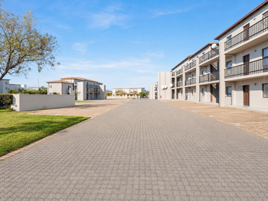 2 Bedroom Property for Sale in Parklands Western Cape